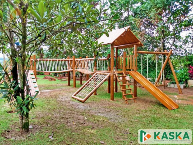 Playground de Madeira - Eucalipto Tratado - Ref. 335 - Casa do Tarzan em L - KASKA